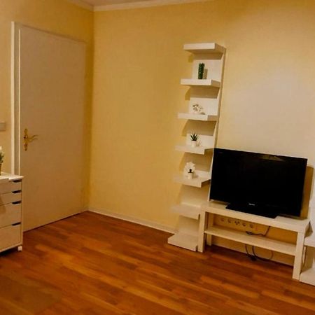 Schoene Ferienwohnung Mit Balkon Und Garten Nonnweiler Екстериор снимка